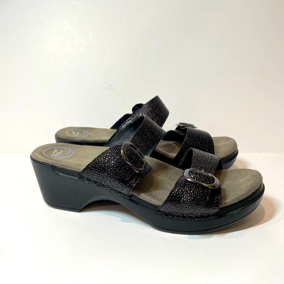 Dansko Women's Sophie Black Red Leather Double Strap Slide Comfort Sandal Sz 41 - Picture 1 of 7